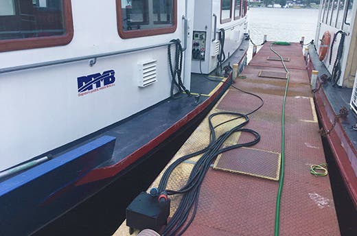 Teaser image with cable at the pier of the Brno Reservoir