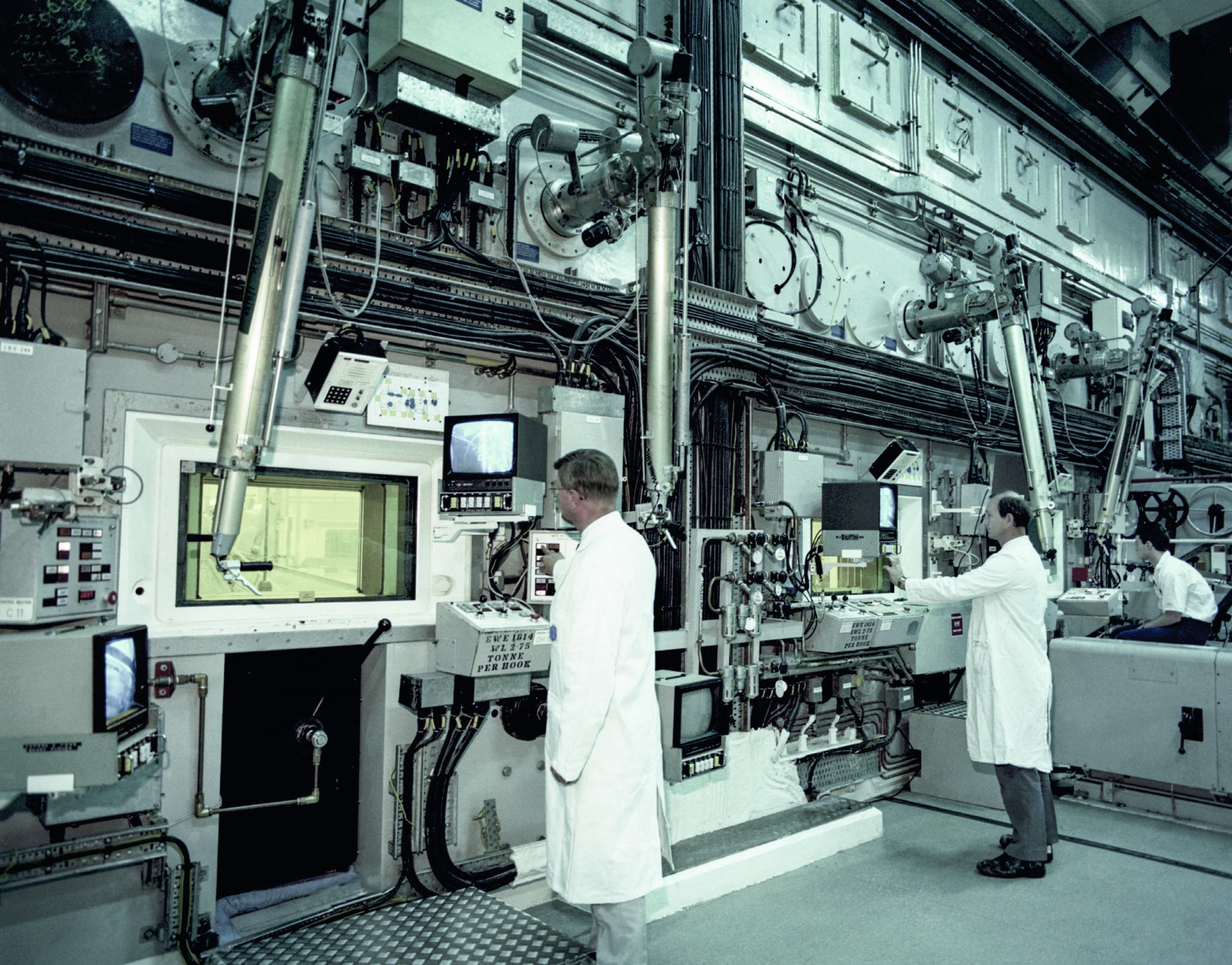 fcs-nuclear-application-laboratories.jpg