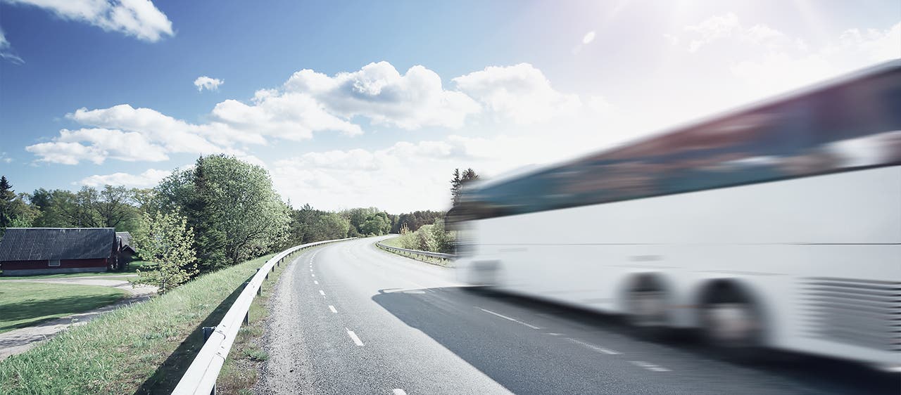 Electric bus with AKASOL battery system